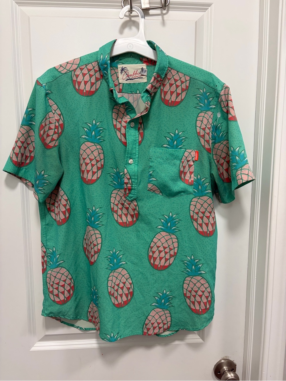 Chubbies Casual Pineapple Print Short-Sleeve Shirt - Teal button down medium